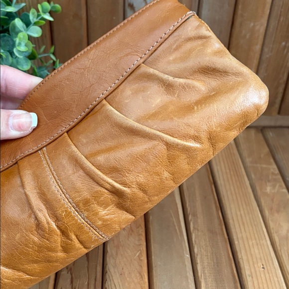 Aldo Camel Soft Leather Boho Chic Clutch Pleated - Picture 5 of 7